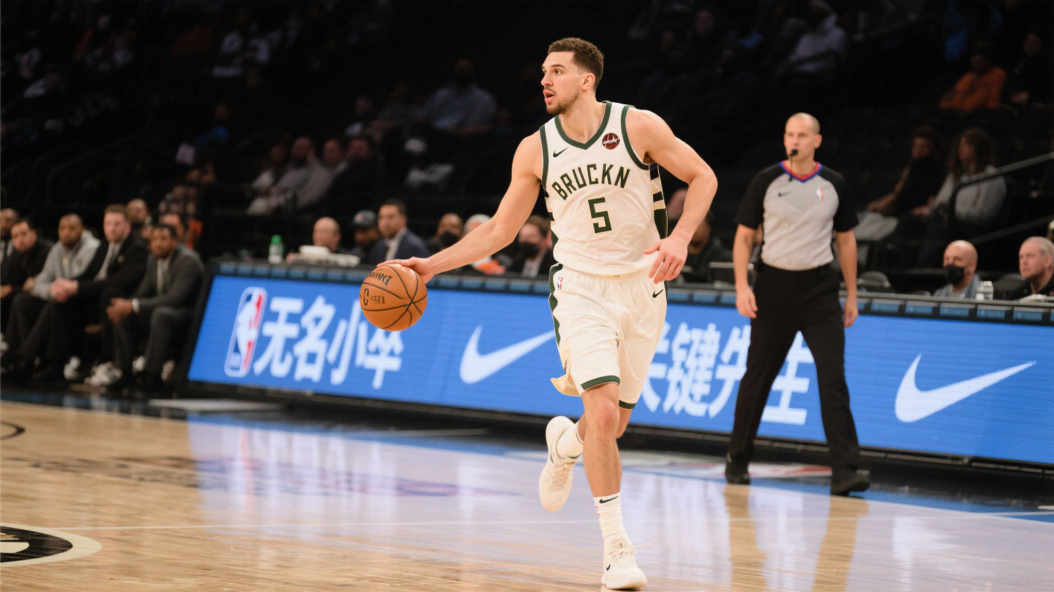 是每一位足 是每一位足